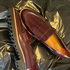 Franco Sarto women’s Glossy Maroon Loafers